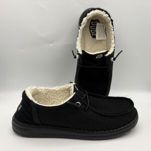 Hey Dude Wendy Brushed Cozy Black Fleece Lined Slip-on Women’s Shoes 9